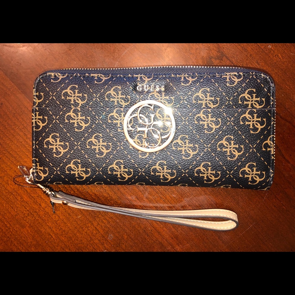 Guess wristlet wallet